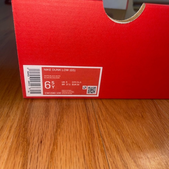 Nike Dunk Low Retro White and Black Size 8 Womens - Picture 5 of 6